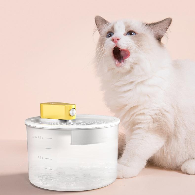 超静音自動循環式ペット給水機 (充電式)