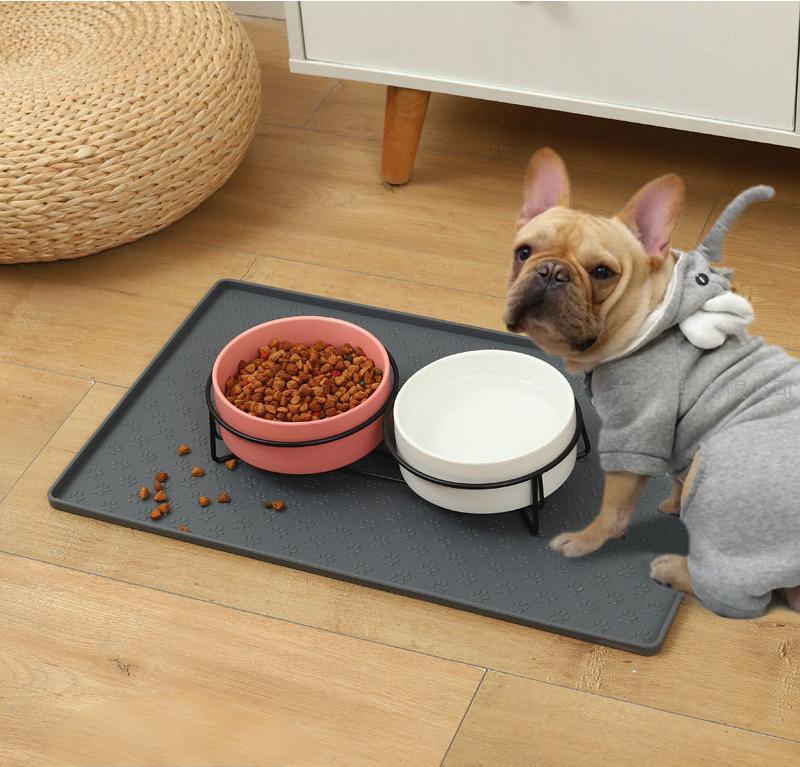 ペットフードシリコンマット肉球型