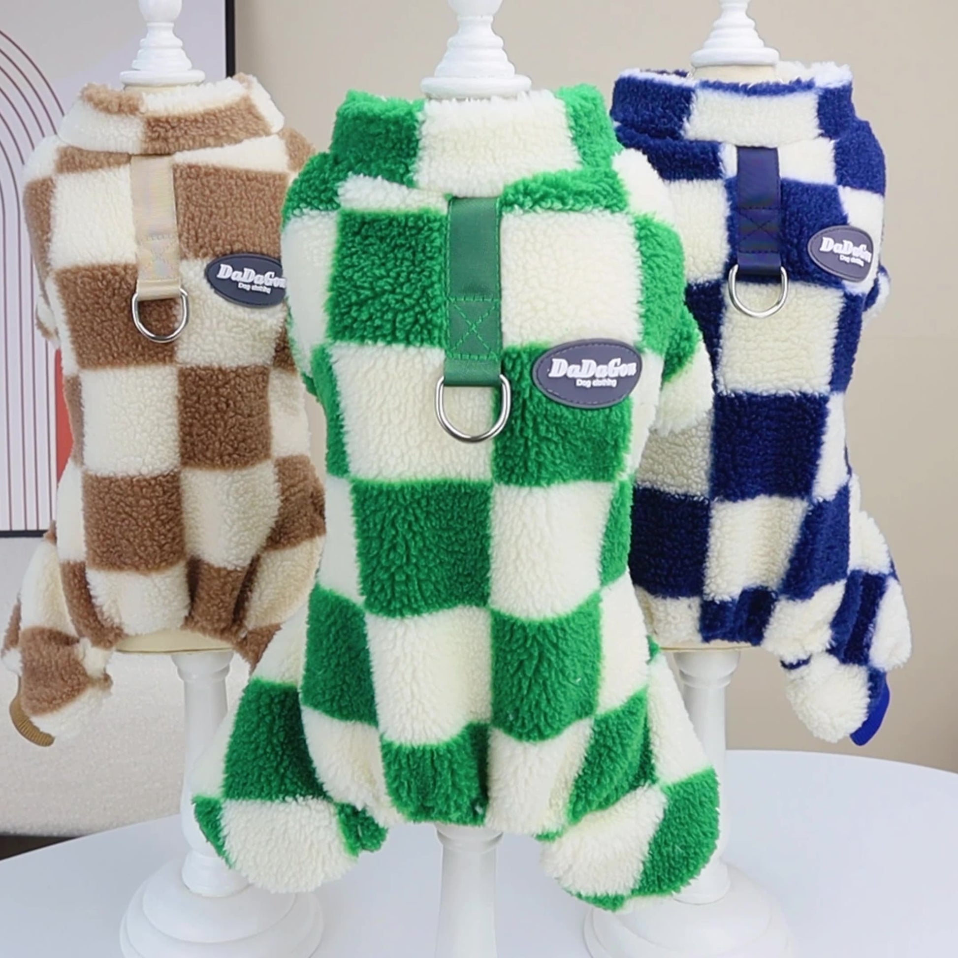 パーカー　秋冬用ドッグウェア